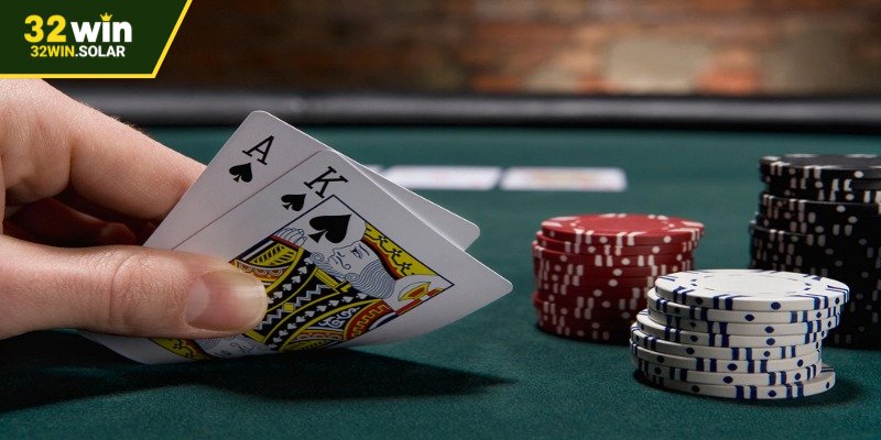 Thứ tự tay bài chính xác trong game